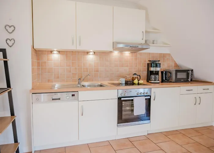 Appartement Fachwerkhaus - Westen Oben - Bauernhof Hopp Vadersdorf